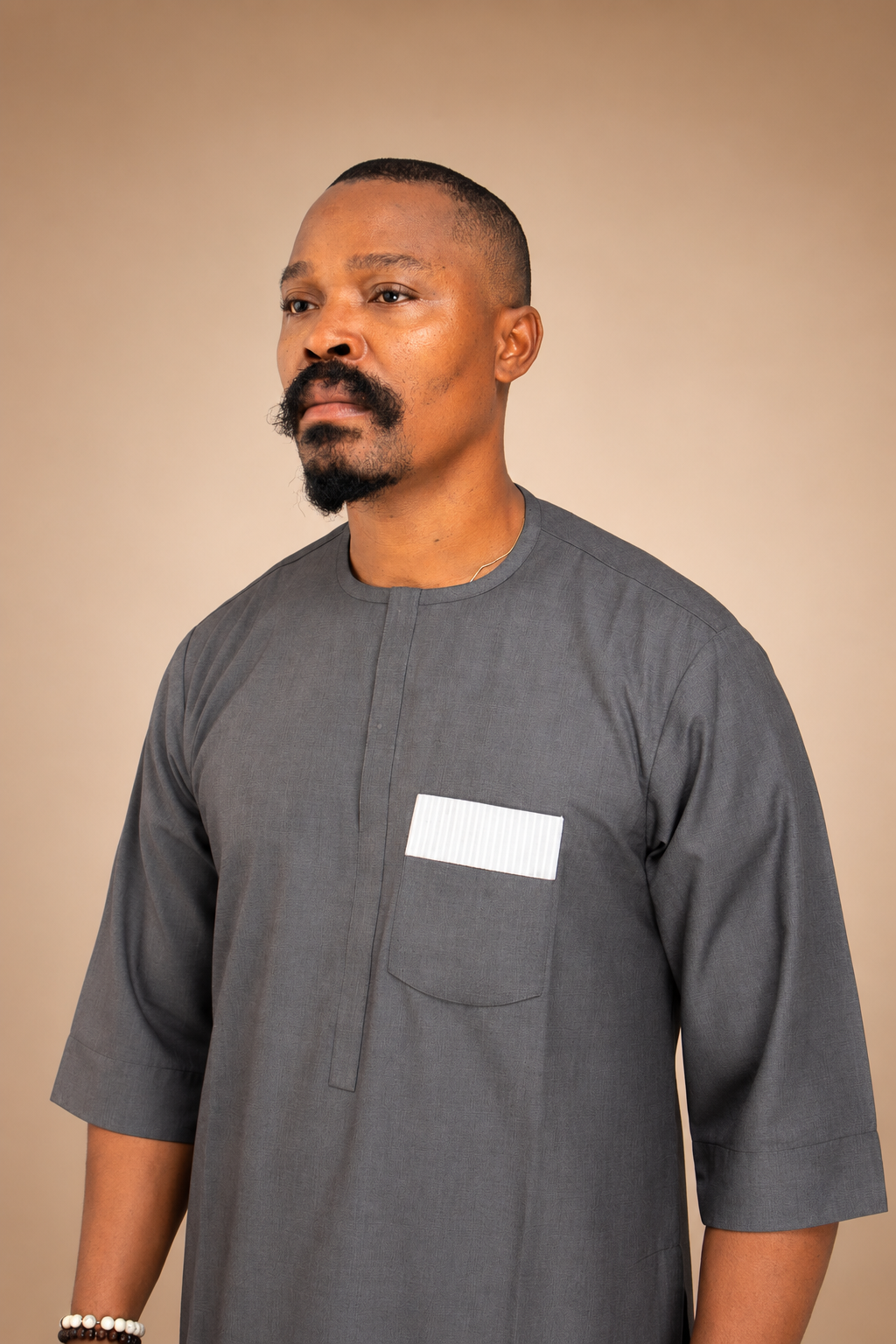 Grey coy kaftan - Image 2